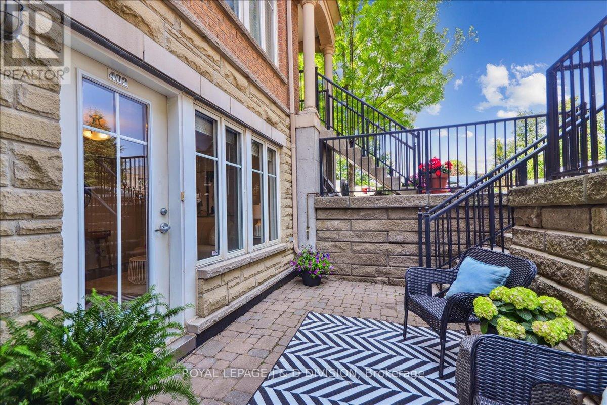 












402 - 34 WESTERN BATTERY ROAD

,
Toronto,




Ontario
M6K3N9

