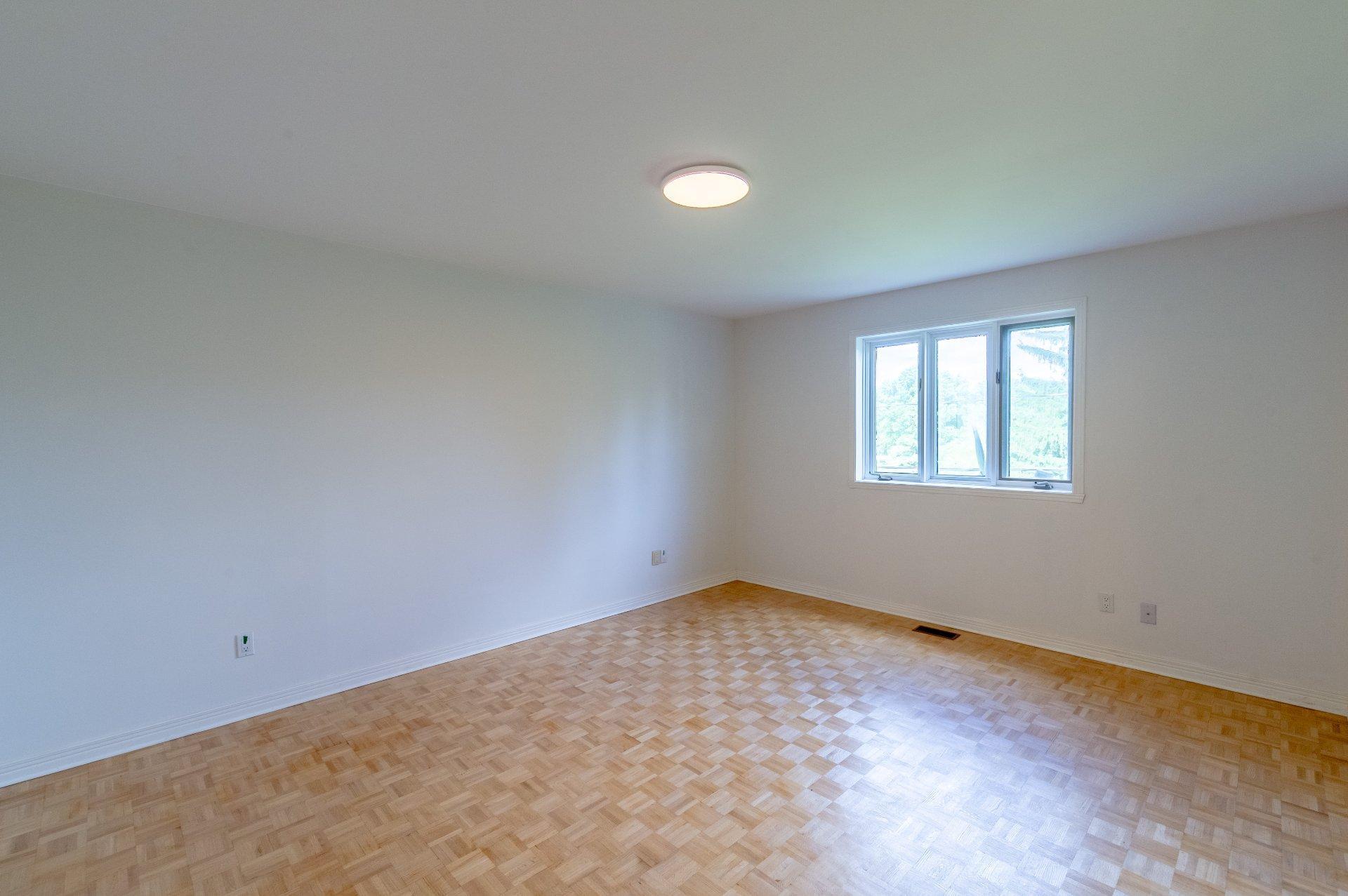 









9001


Crois. Rimouski

,
Brossard,




QC
J4X2S2

