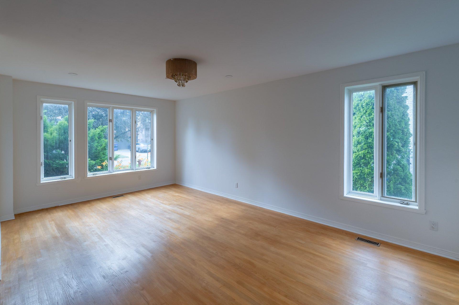 









9001


Crois. Rimouski

,
Brossard,




QC
J4X2S2

