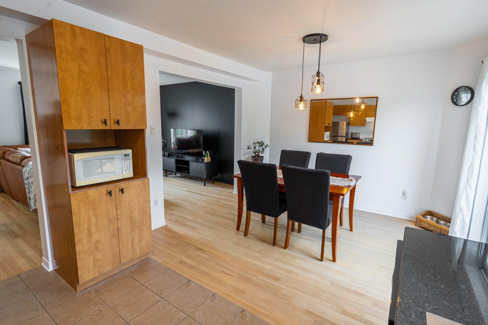 









492


Rue de Ferréol

,
Terrebonne (Terrebonne),




QC
J6Y1Y9

