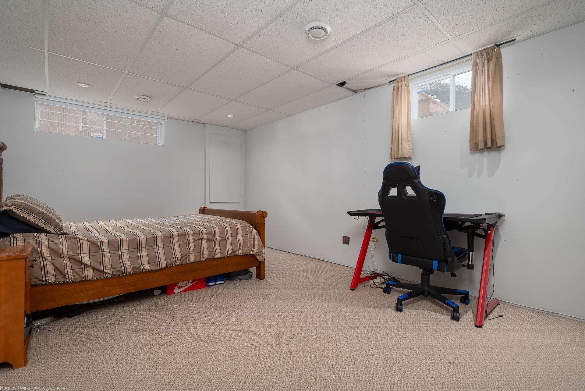 









492


Rue de Ferréol

,
Terrebonne (Terrebonne),




QC
J6Y1Y9

