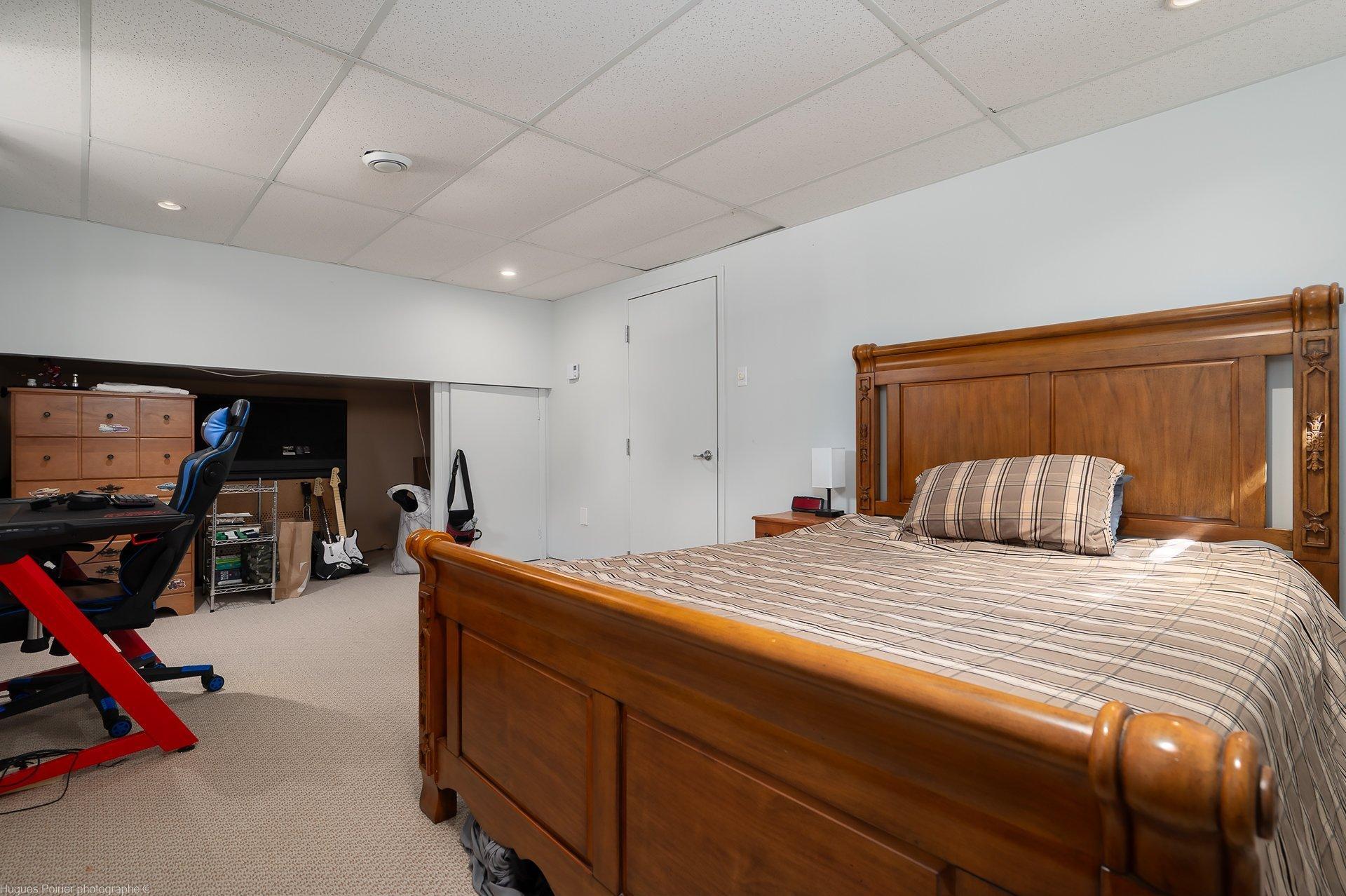 









492


Rue de Ferréol

,
Terrebonne (Terrebonne),




QC
J6Y1Y9

