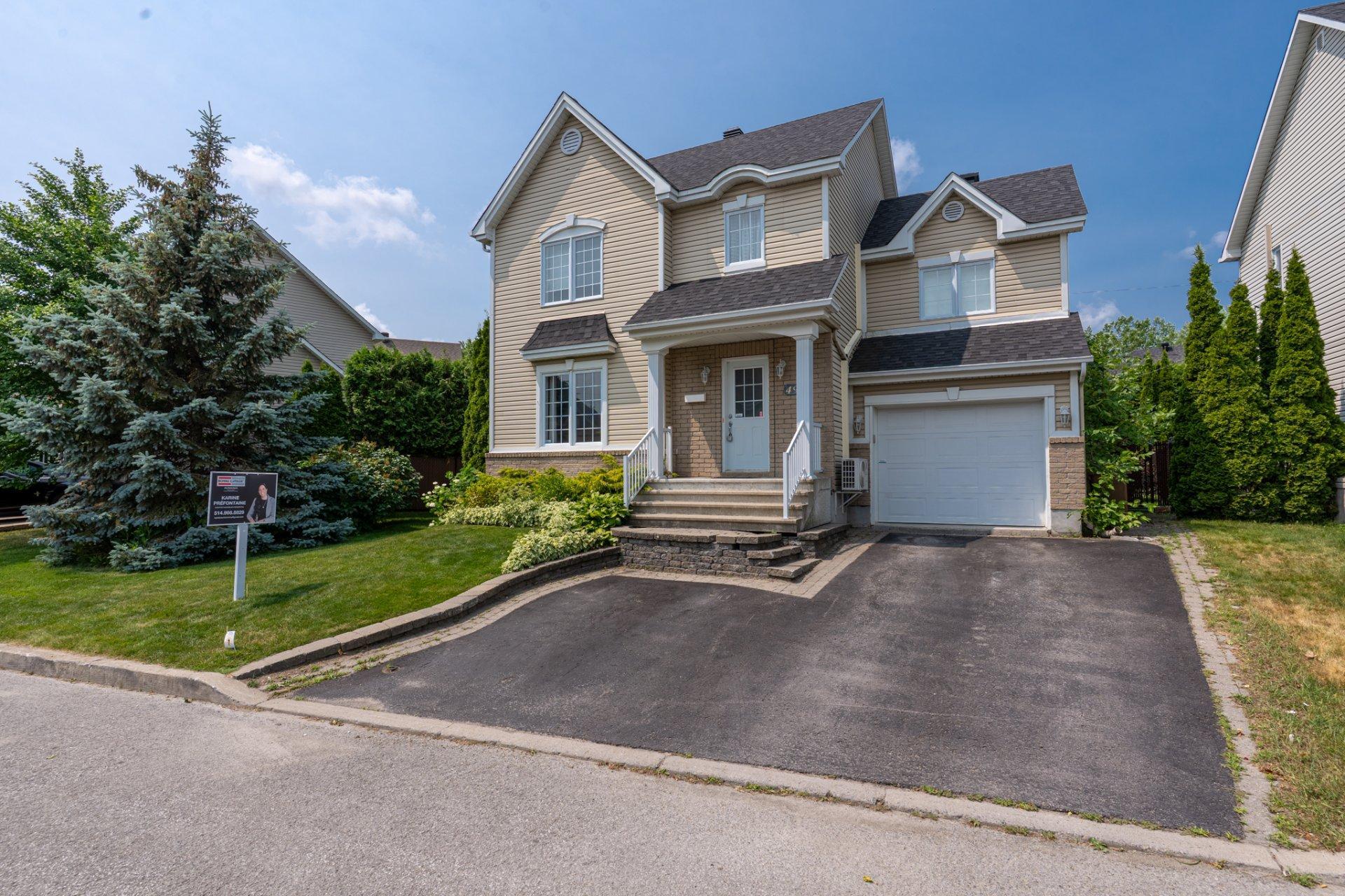 









492


Rue de Ferréol

,
Terrebonne (Terrebonne),




QC
J6Y1Y9


