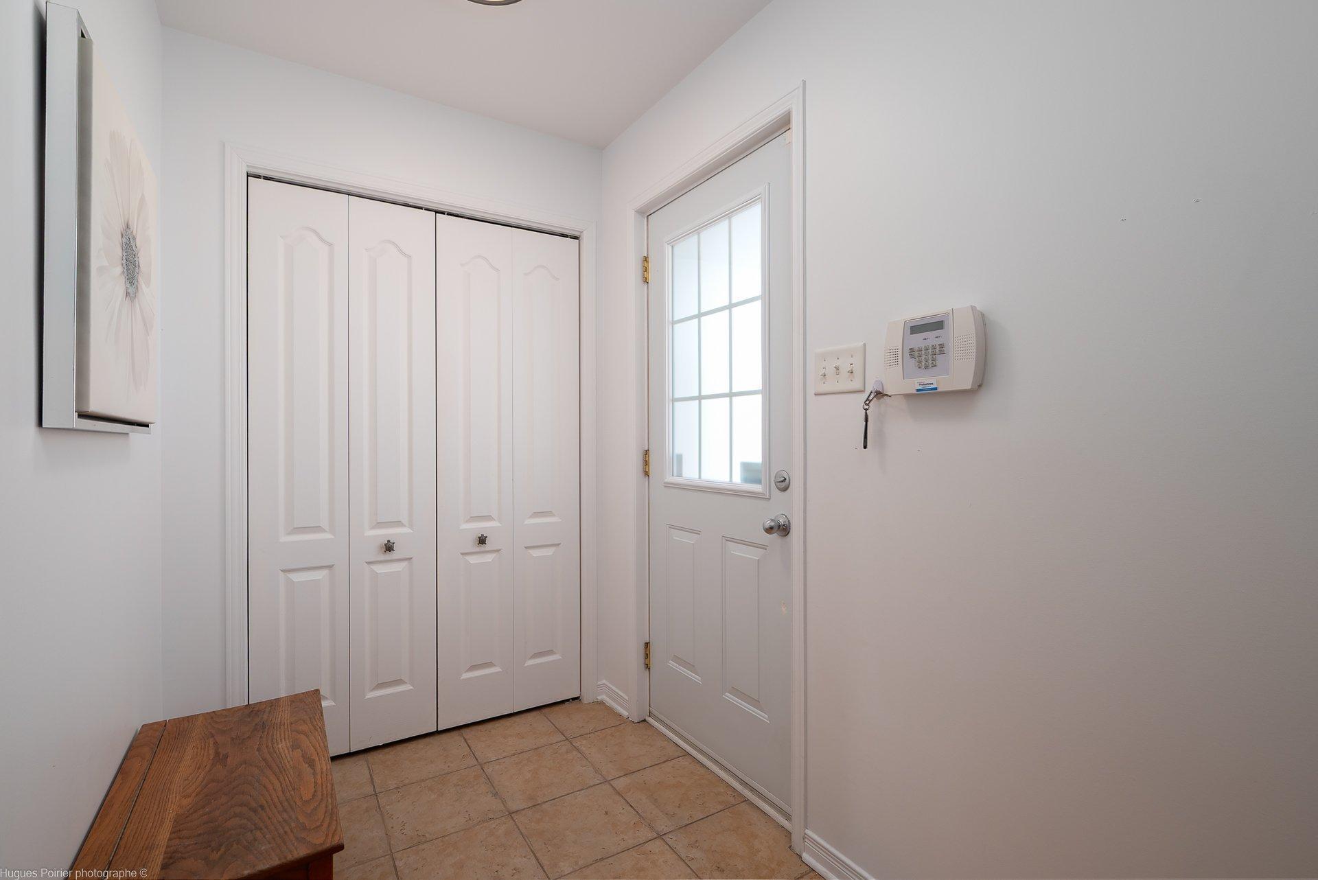 









492


Rue de Ferréol

,
Terrebonne (Terrebonne),




QC
J6Y1Y9


