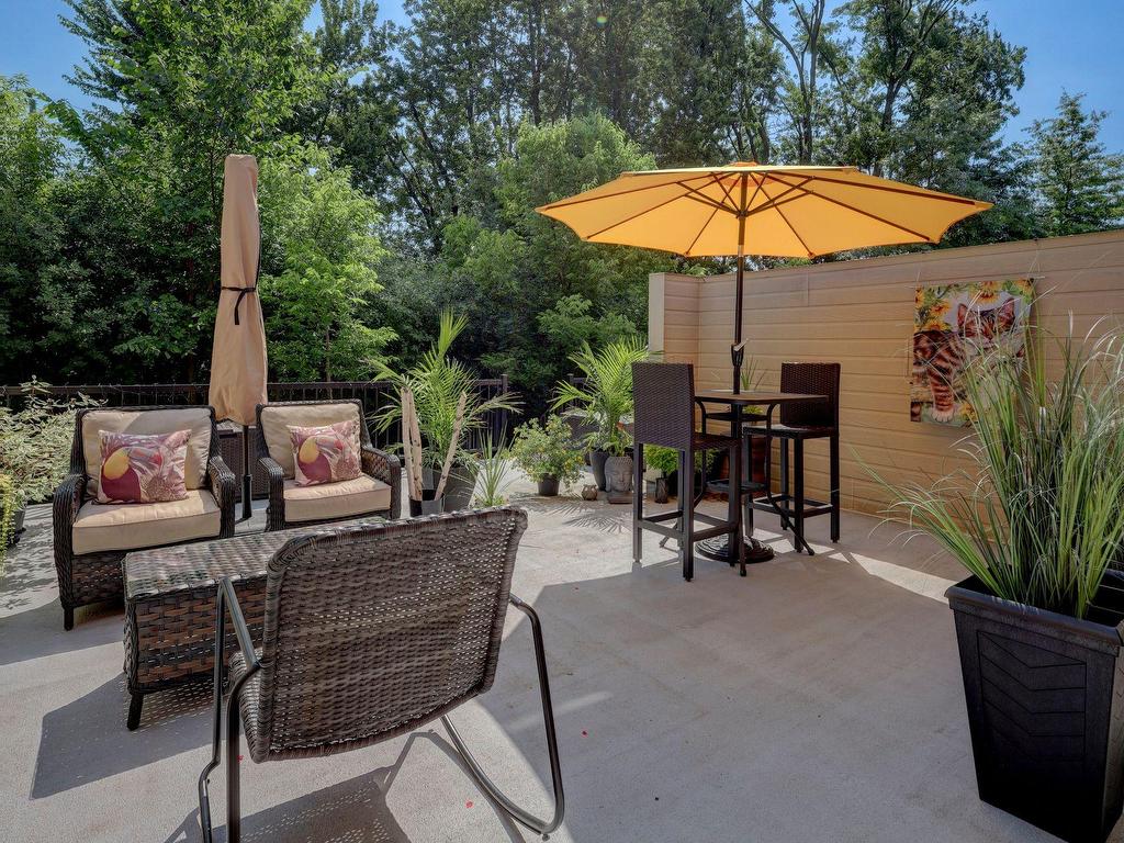 









631


Av. Donegani

,
Pointe-Claire,




QC
H9R0C1

