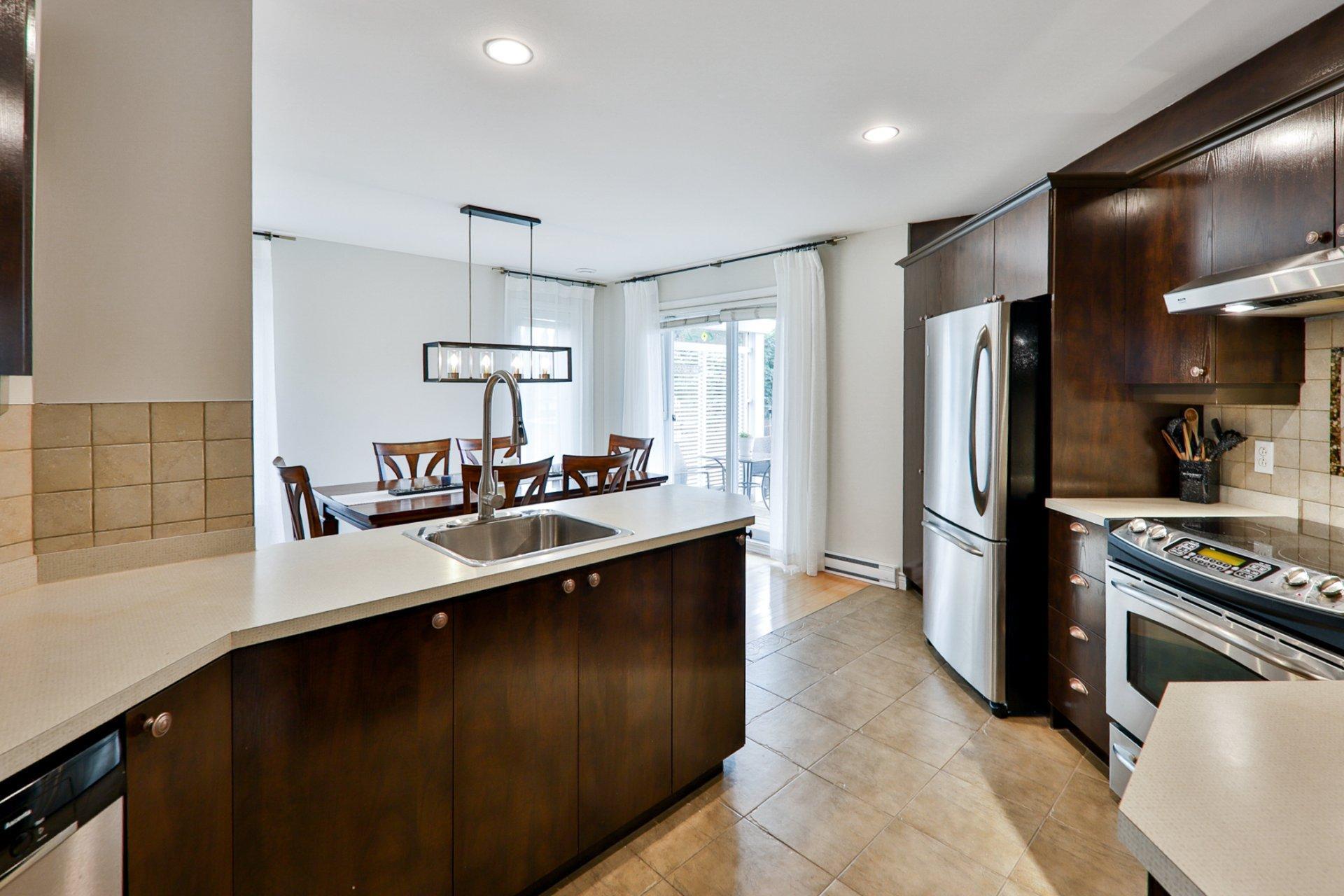 









3014


Rue du Versant

,
Sainte-Marthe-sur-le-Lac,




QC
J0N1P0

