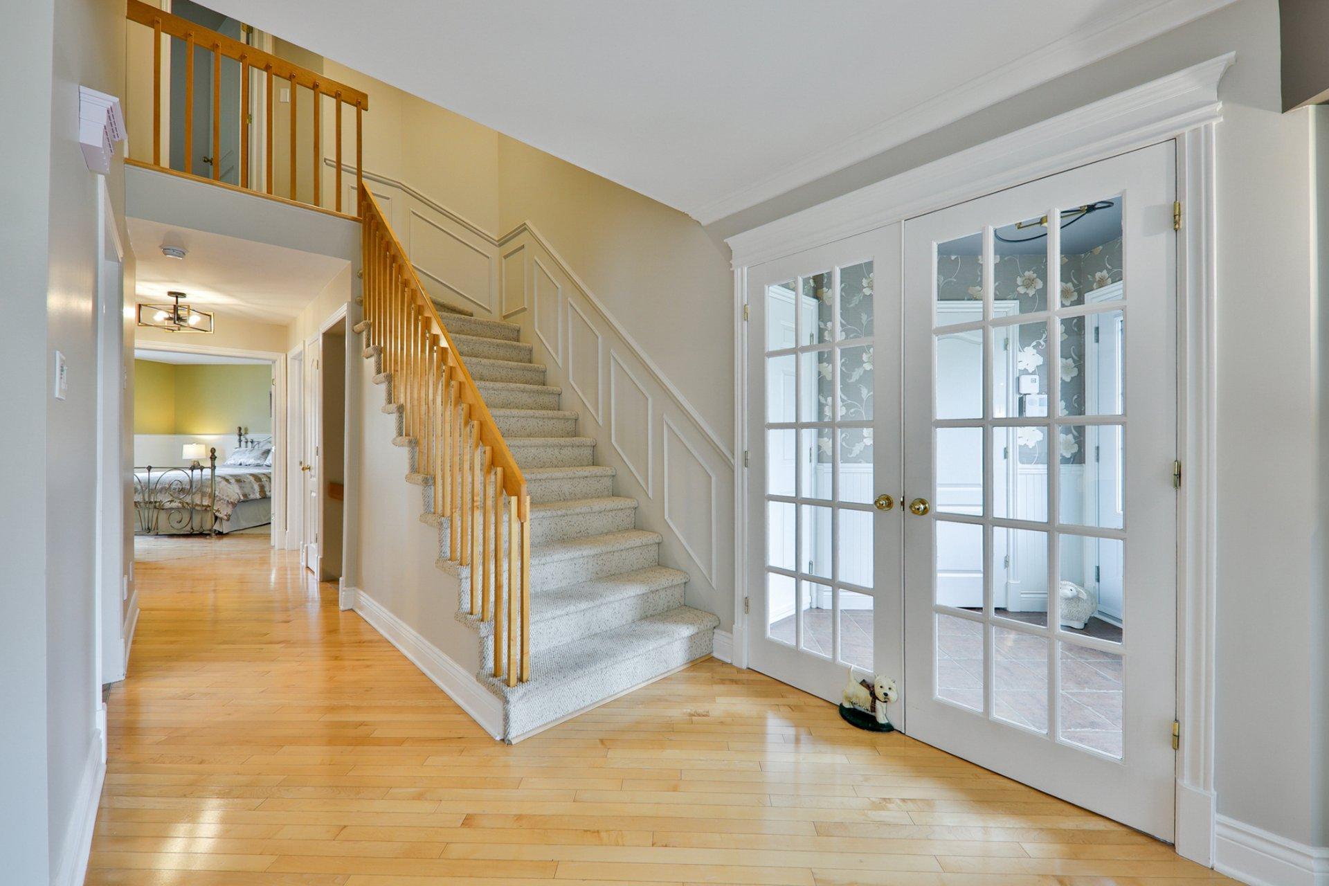 









3014


Rue du Versant

,
Sainte-Marthe-sur-le-Lac,




QC
J0N1P0

