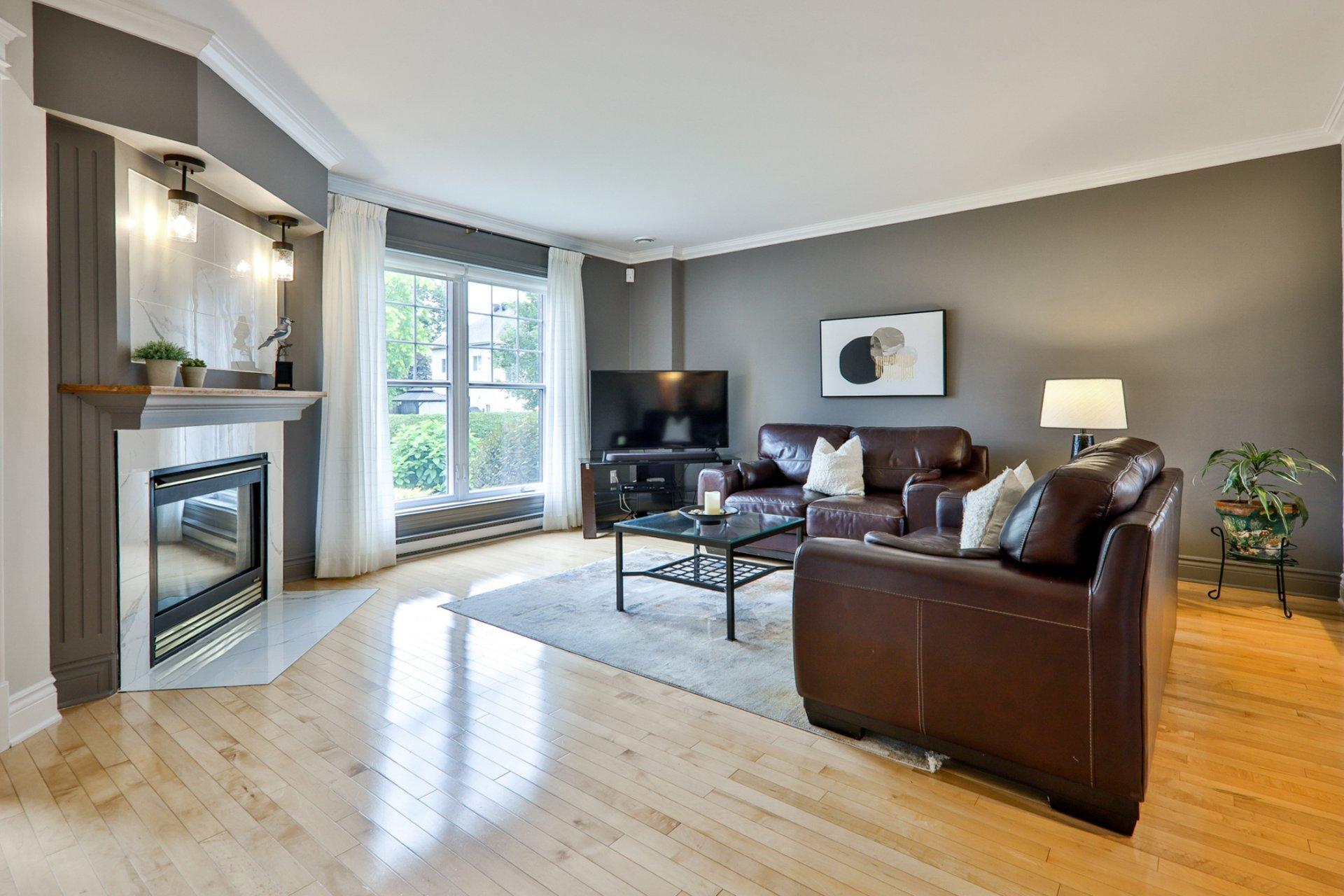 









3014


Rue du Versant

,
Sainte-Marthe-sur-le-Lac,




QC
J0N1P0

