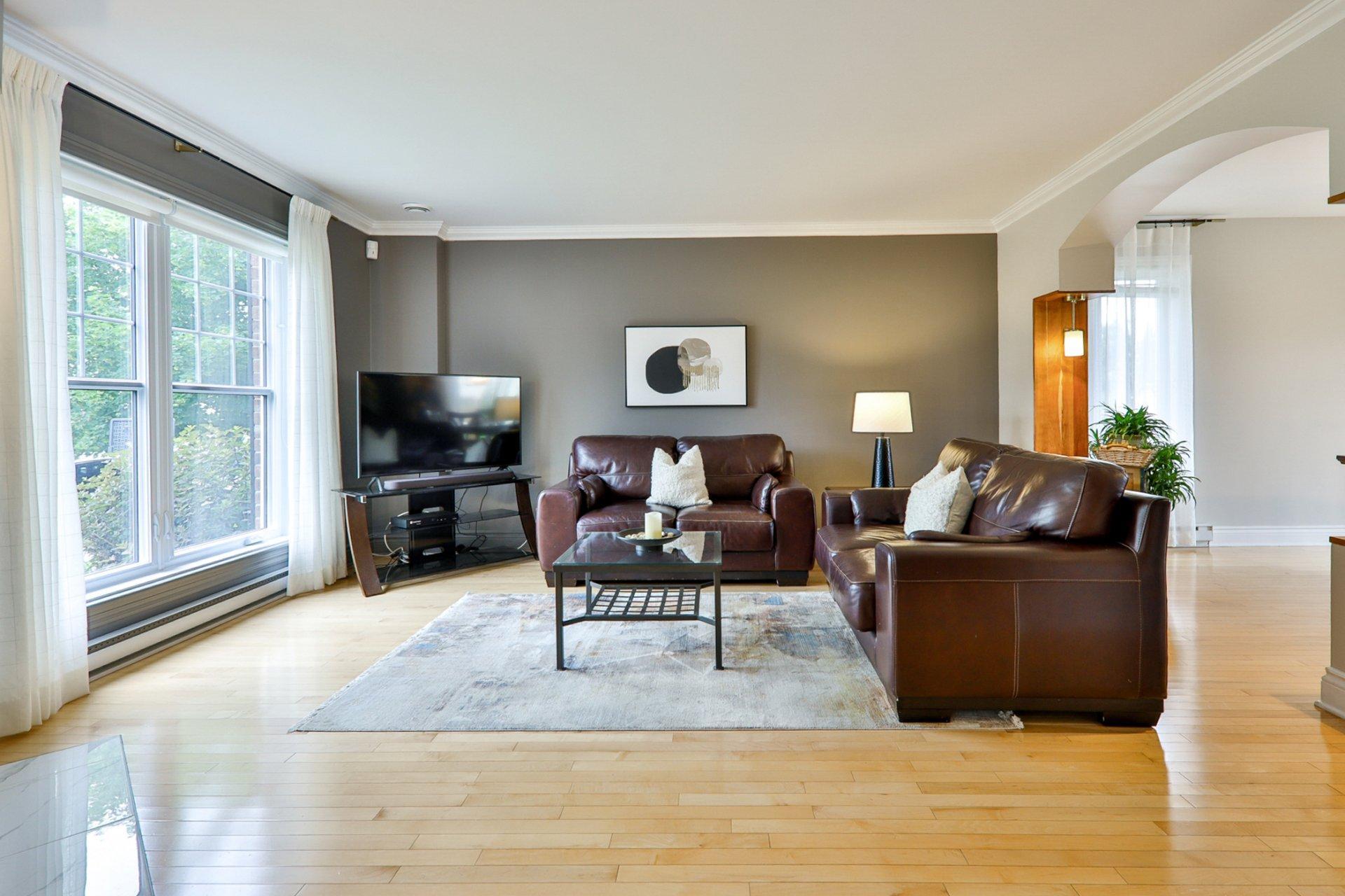 









3014


Rue du Versant

,
Sainte-Marthe-sur-le-Lac,




QC
J0N1P0

