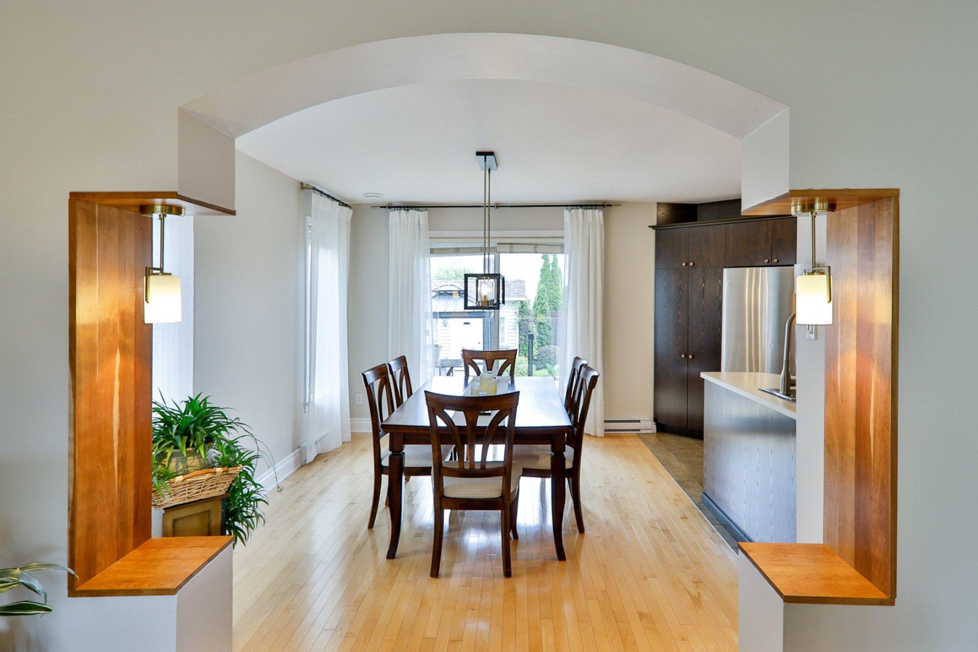 









3014


Rue du Versant

,
Sainte-Marthe-sur-le-Lac,




QC
J0N1P0

