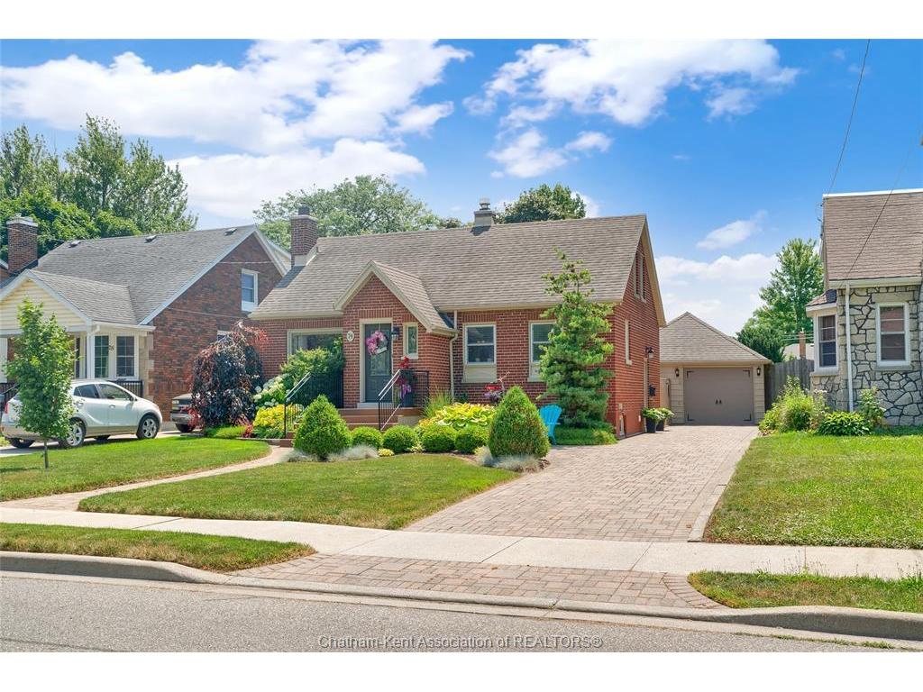 









74


Phyllis

Avenue,
Chatham,




ON
N7M 3C3

