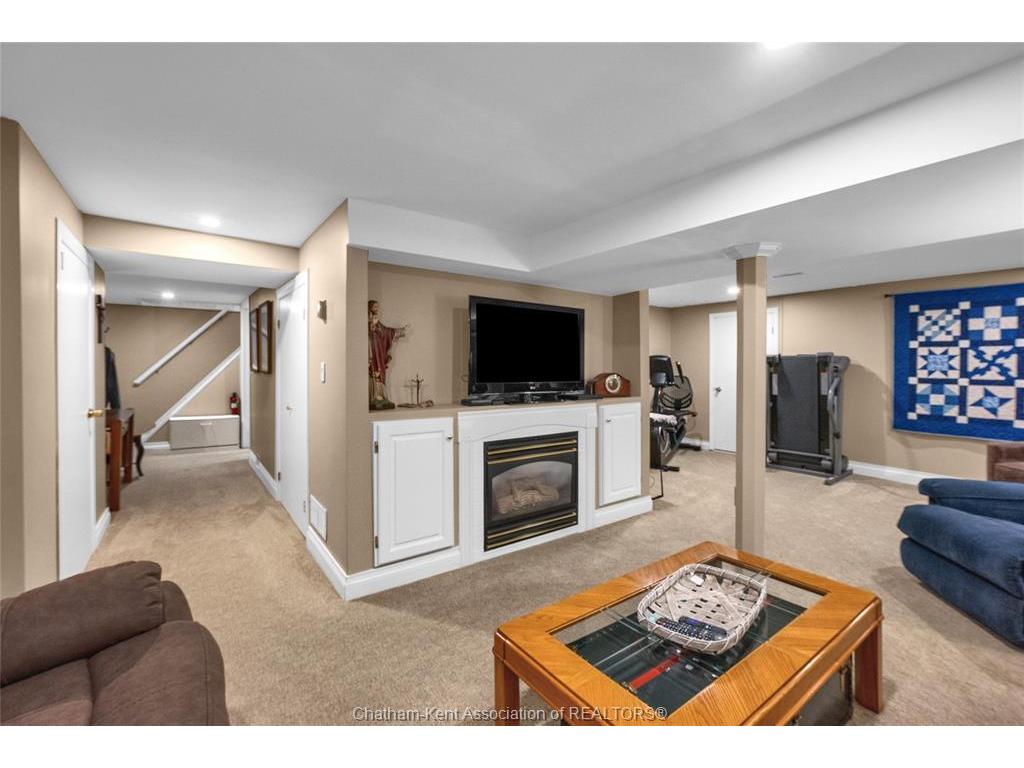 









74


Phyllis

Avenue,
Chatham,




ON
N7M 3C3

