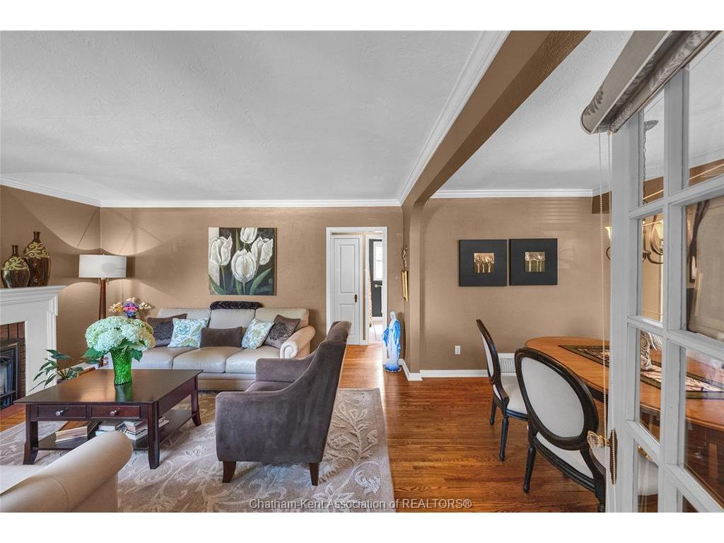









74


Phyllis

Avenue,
Chatham,




ON
N7M 3C3

