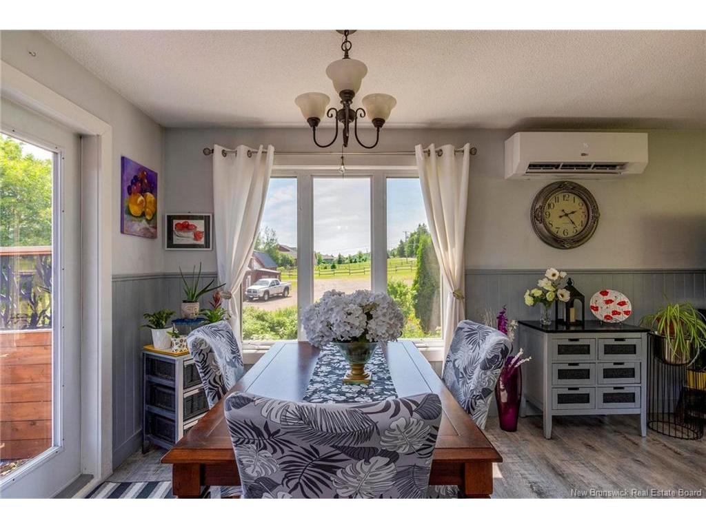 









252


Ammon

,
Ammon,




NB
E1G 3N8


