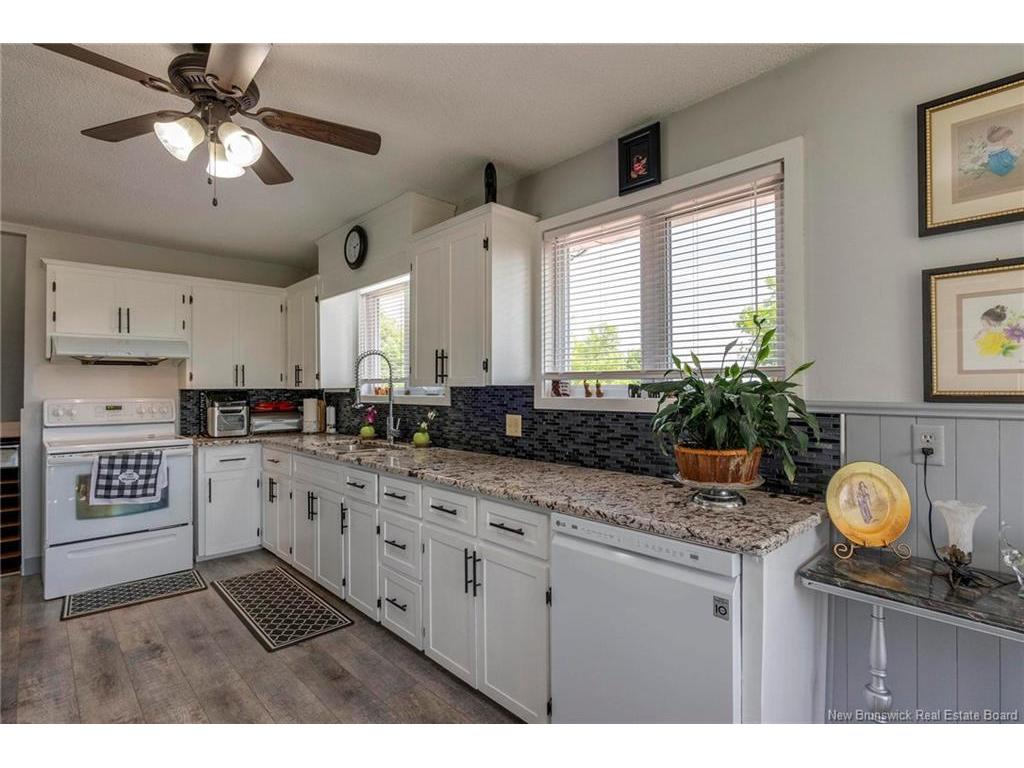 









252


Ammon

,
Ammon,




NB
E1G 3N8

