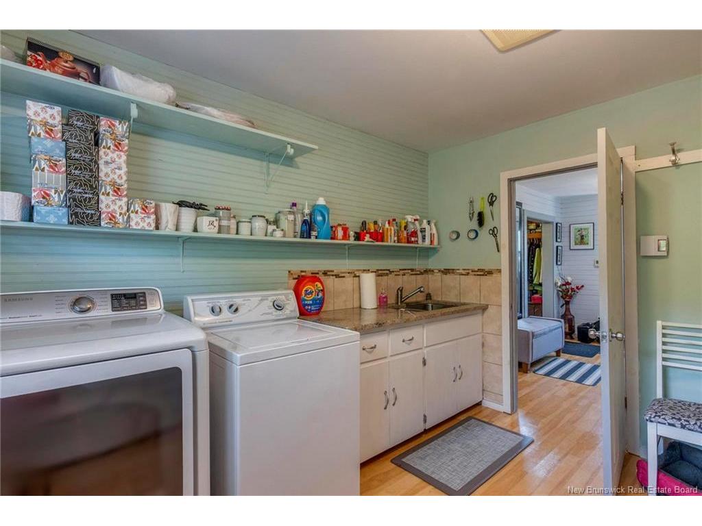 









252


Ammon

,
Ammon,




NB
E1G 3N8

