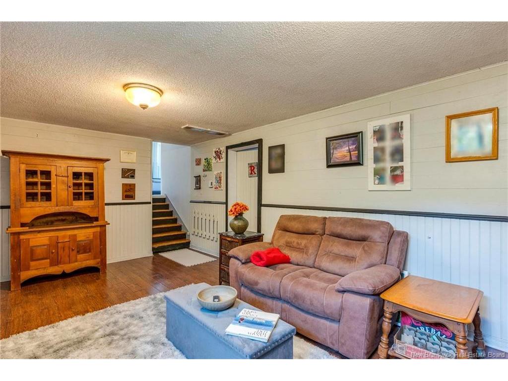 









252


Ammon

,
Ammon,




NB
E1G 3N8

