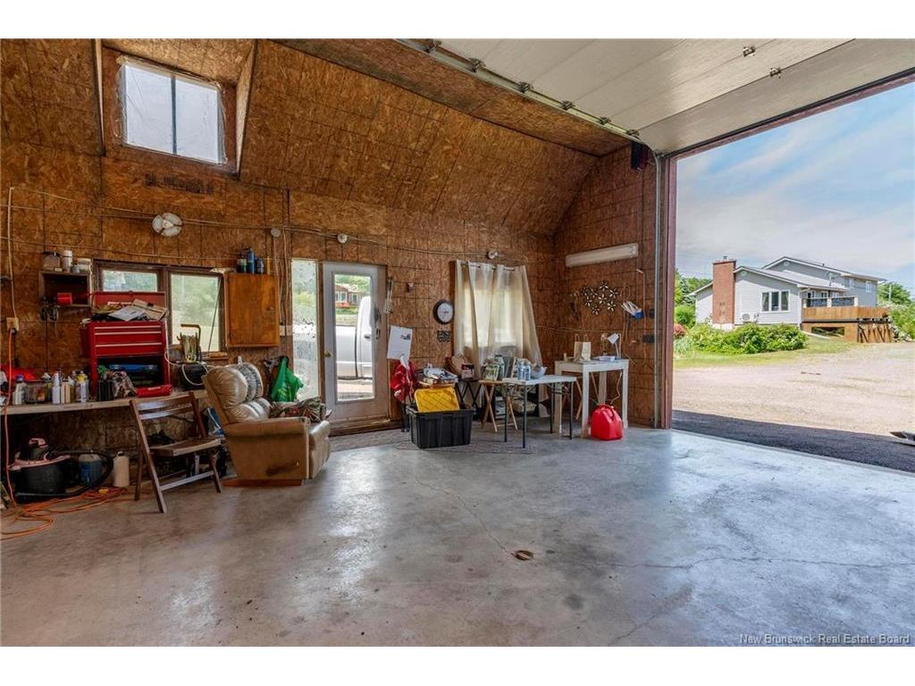 









252


Ammon

,
Ammon,




NB
E1G 3N8

