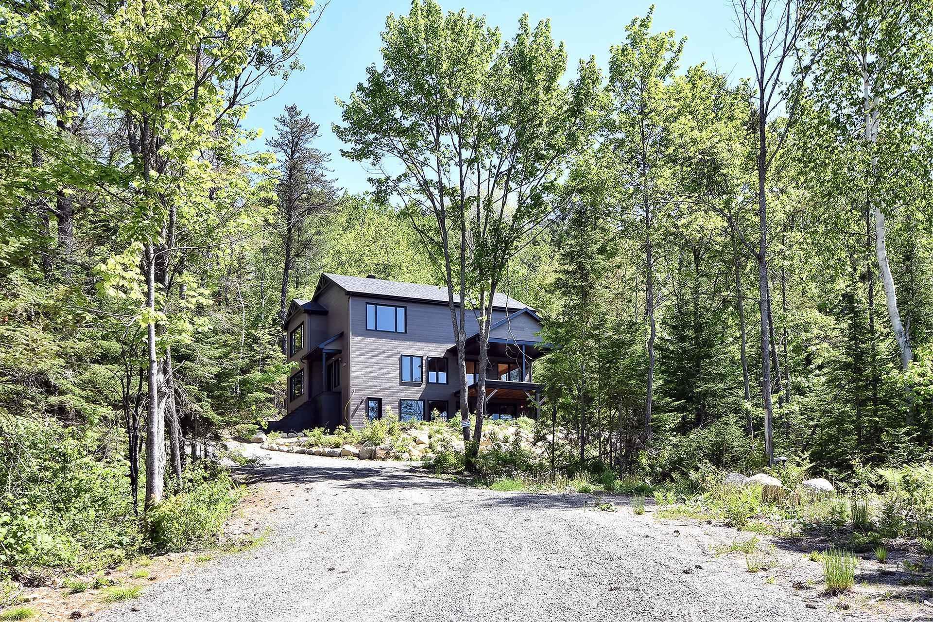









51

 - 53


Av. Gagné

,
Saint-Côme,




QC
J0K2B0

