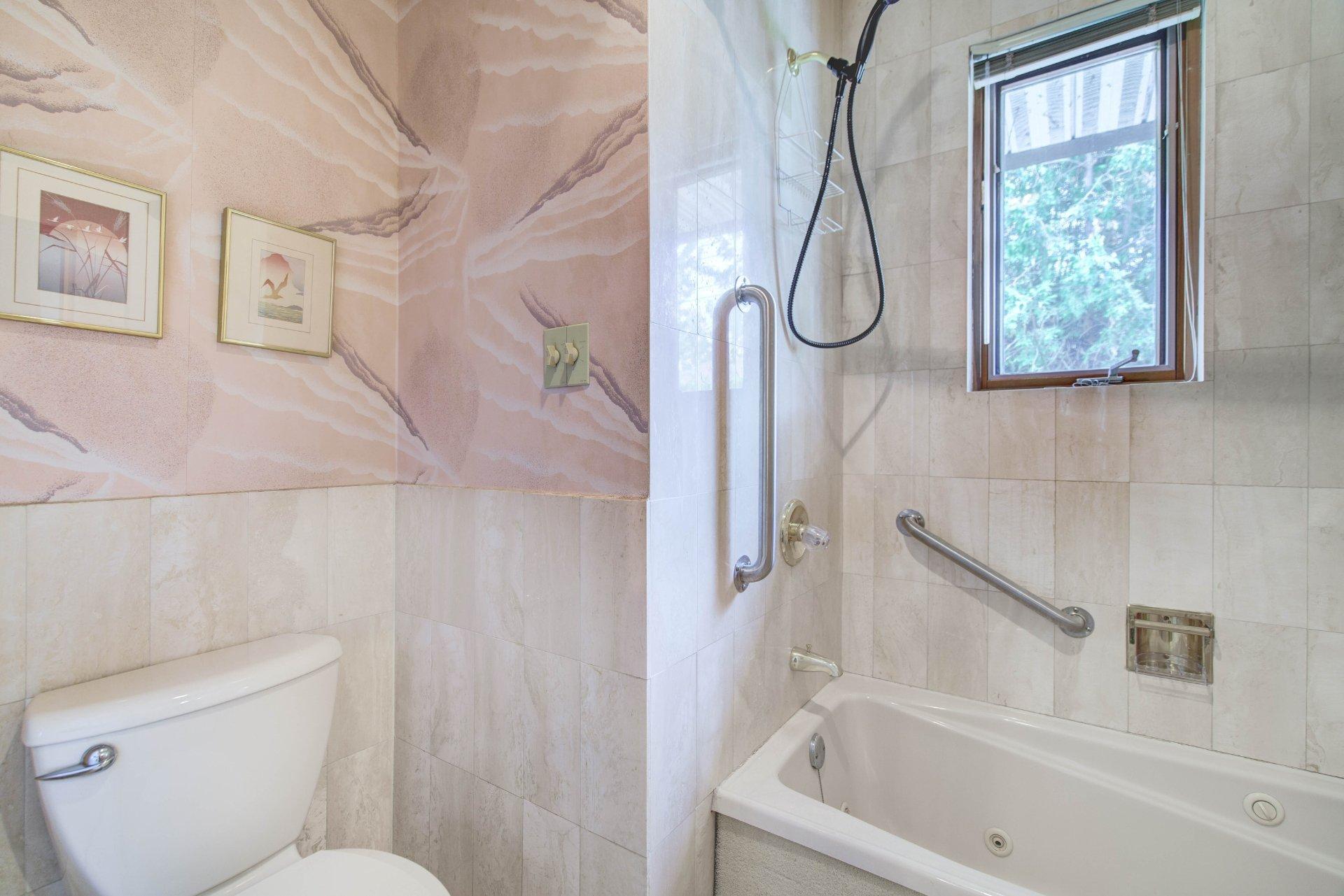 









4204


Rue Des Groseilliers

,
Montréal (Mercier/Hochelaga-Maisonneuve),




QC
H1M1V2

