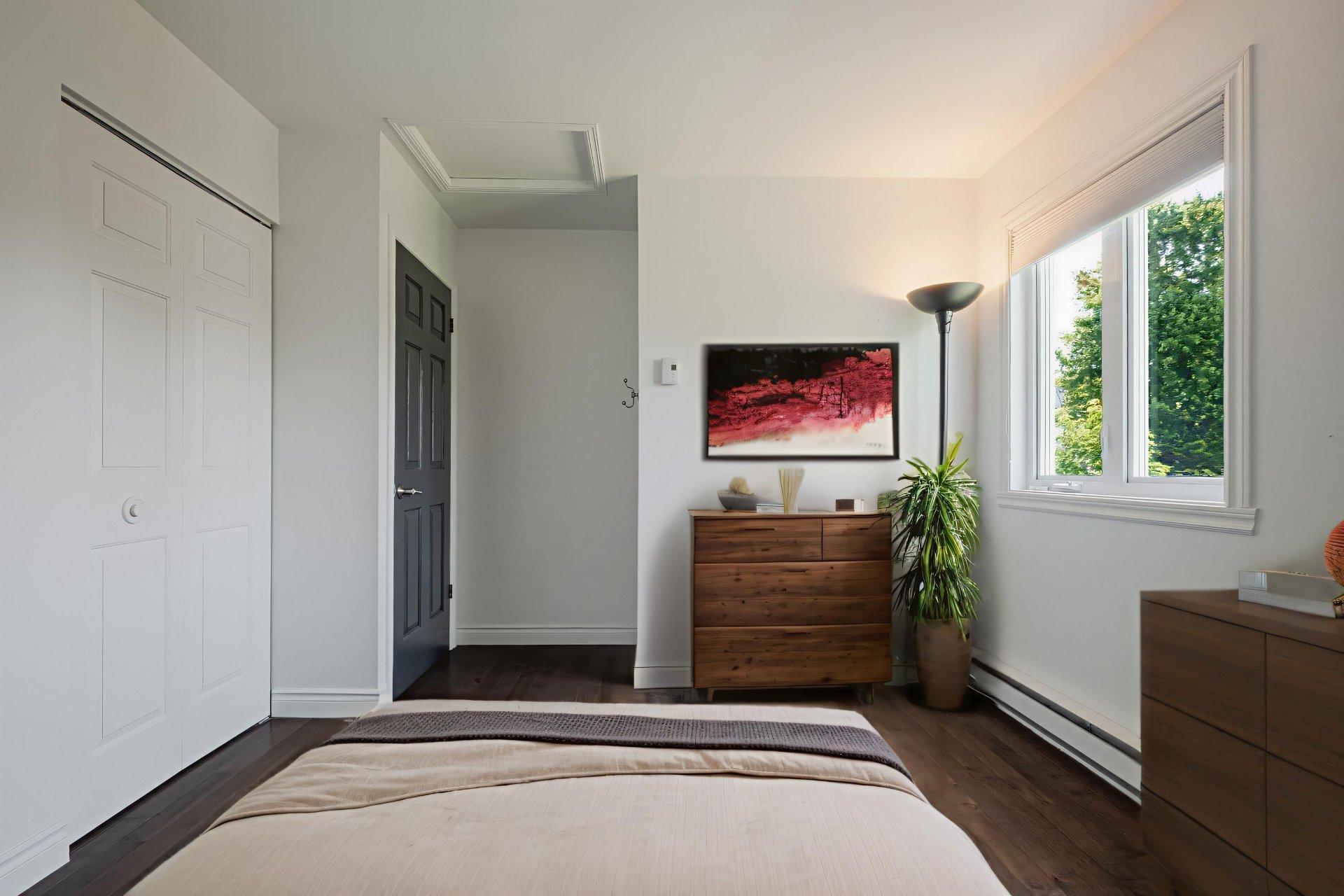 









2216


Rue Prospect

,
Sherbrooke (Les Nations),




QC
J1L1A2

