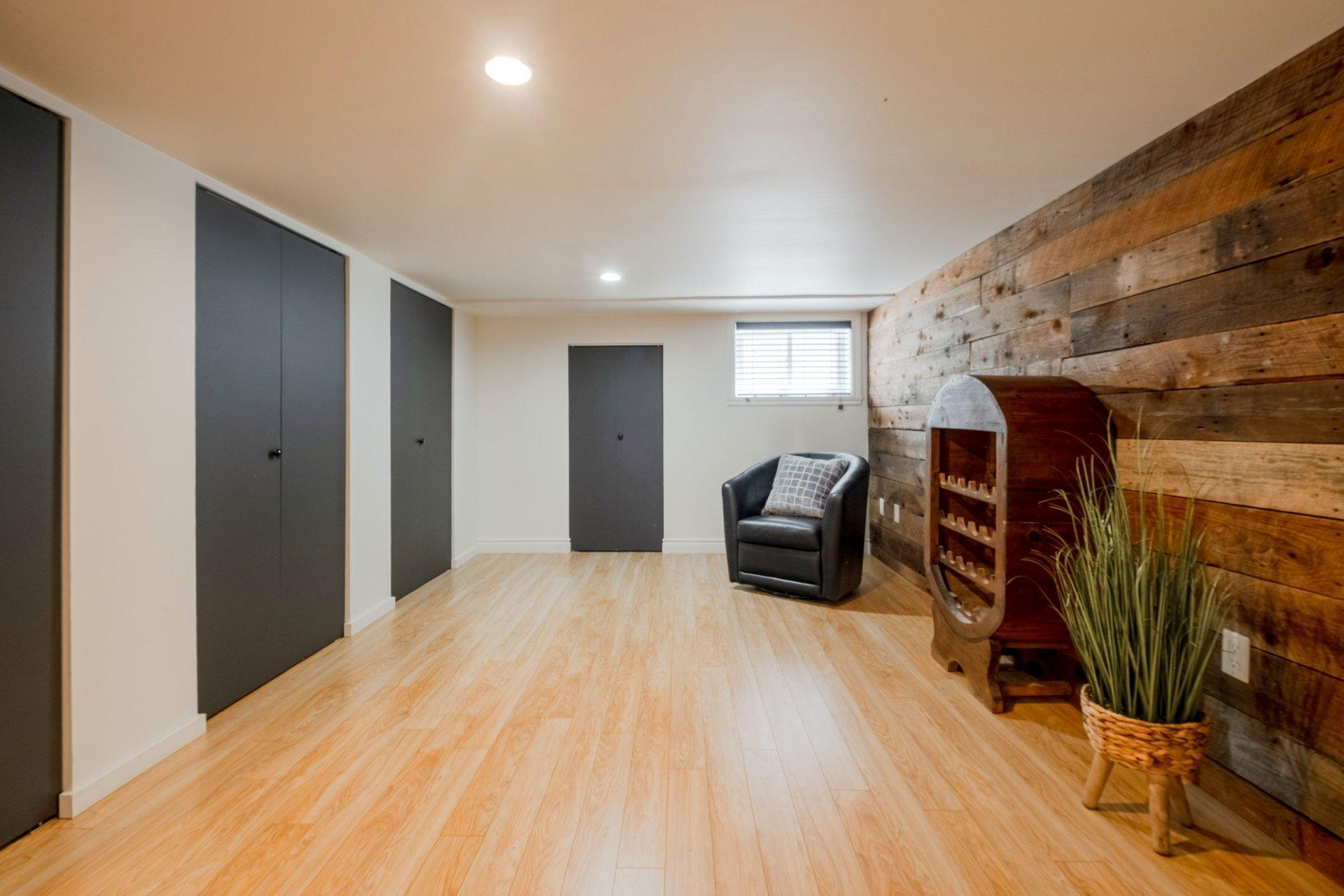 









2216


Rue Prospect

,
Sherbrooke (Les Nations),




QC
J1L1A2

