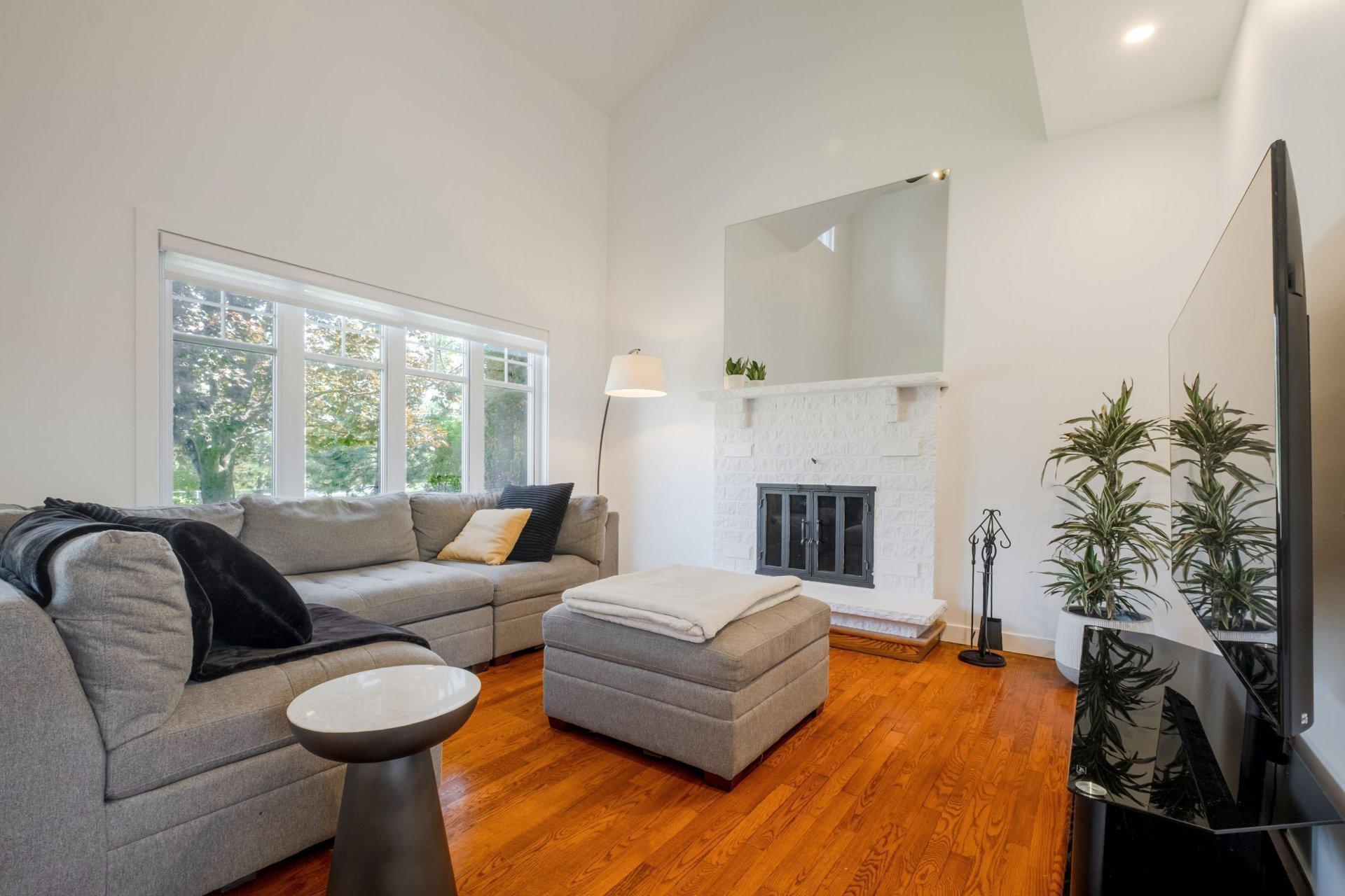 









2216


Rue Prospect

,
Sherbrooke (Les Nations),




QC
J1L1A2

