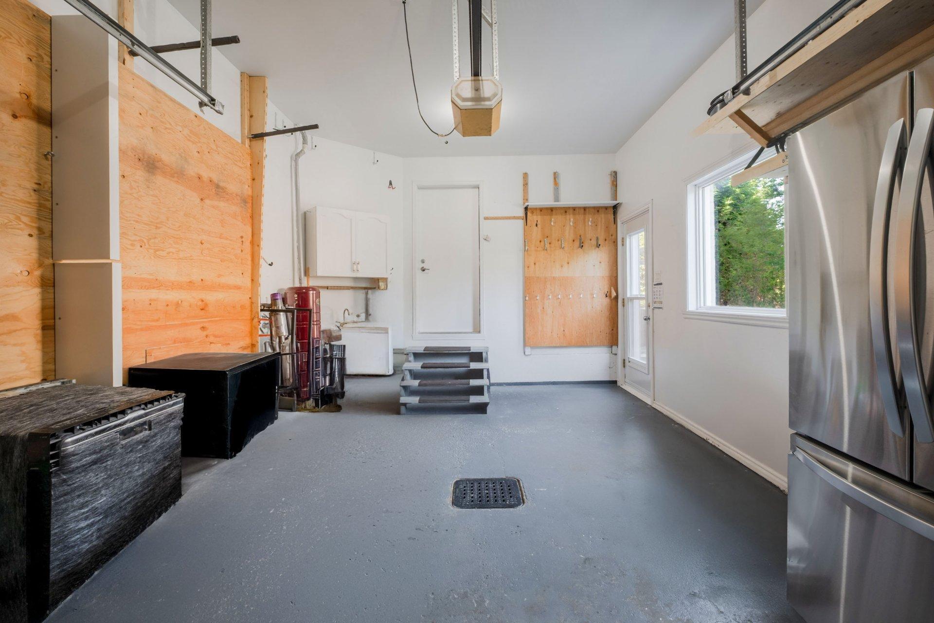 









2216


Rue Prospect

,
Sherbrooke (Les Nations),




QC
J1L1A2

