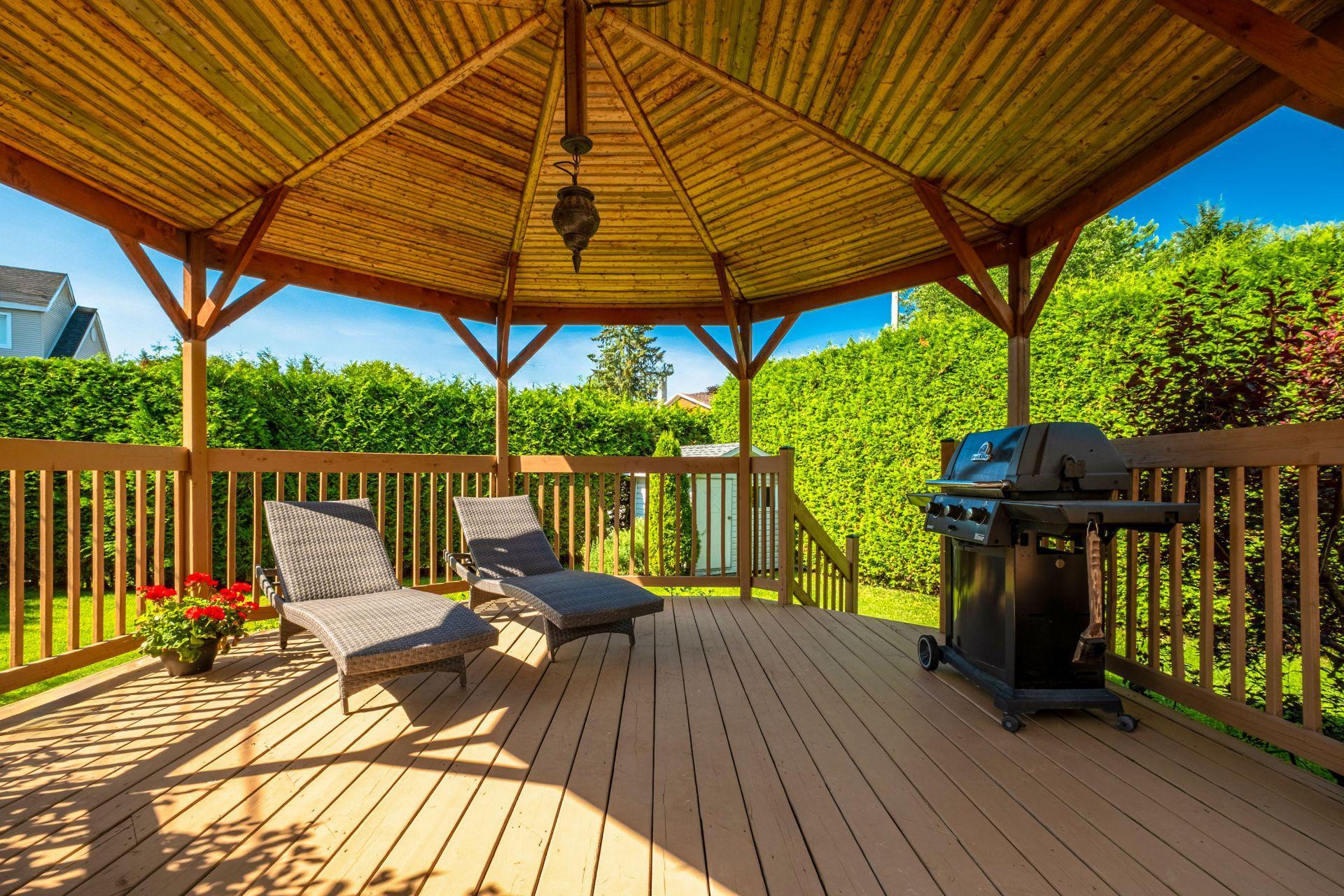 









2216


Rue Prospect

,
Sherbrooke (Les Nations),




QC
J1L1A2

