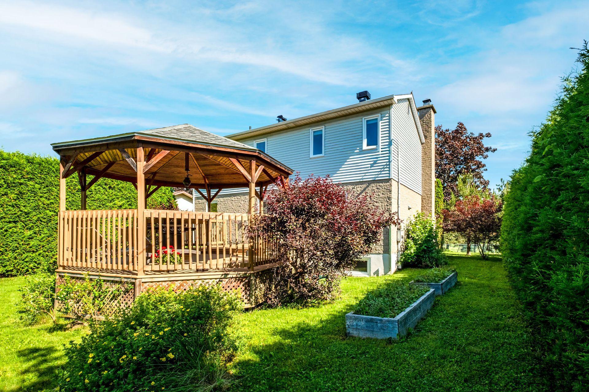 









2216


Rue Prospect

,
Sherbrooke (Les Nations),




QC
J1L1A2

