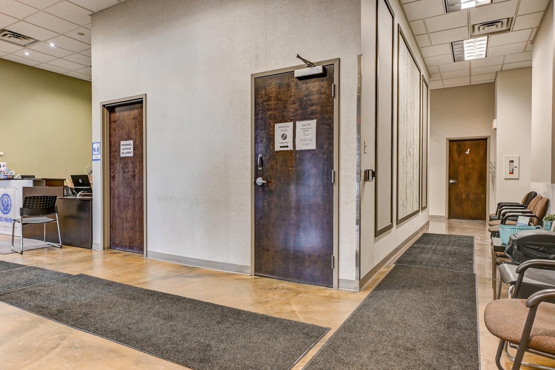 









256


Rue De Montigny

, 102,
Saint-Jérôme,




QC
J7Z5R2

