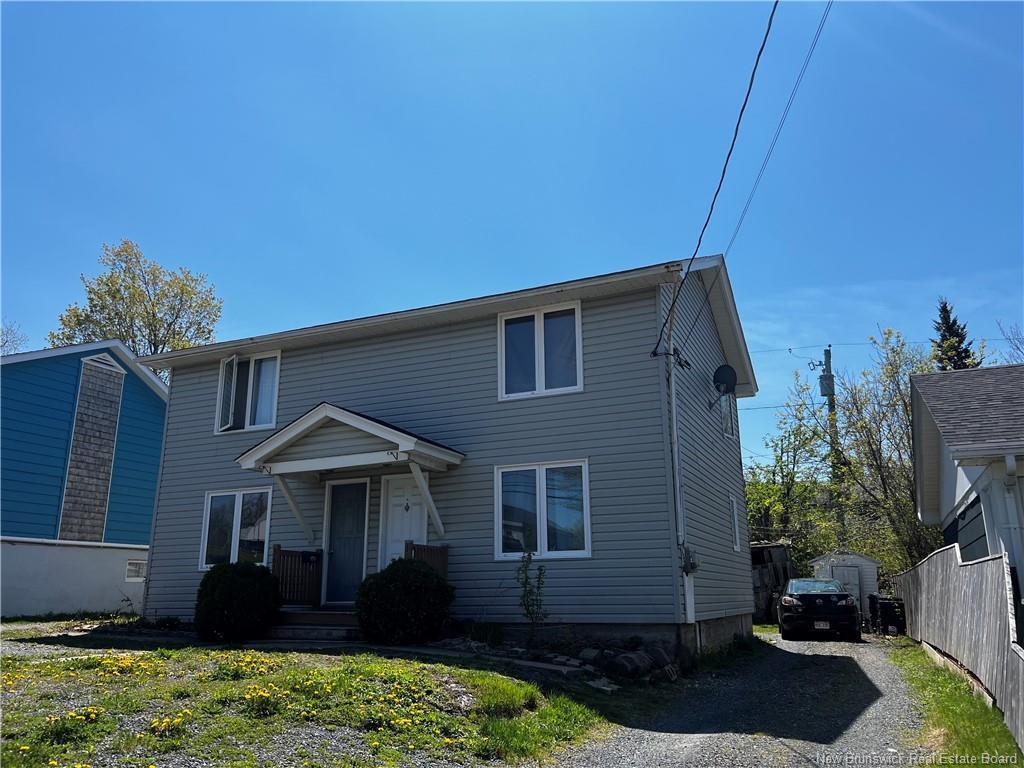 









363-367


St Anne

ST,
Bathurst,




NB
E2A 2N3

