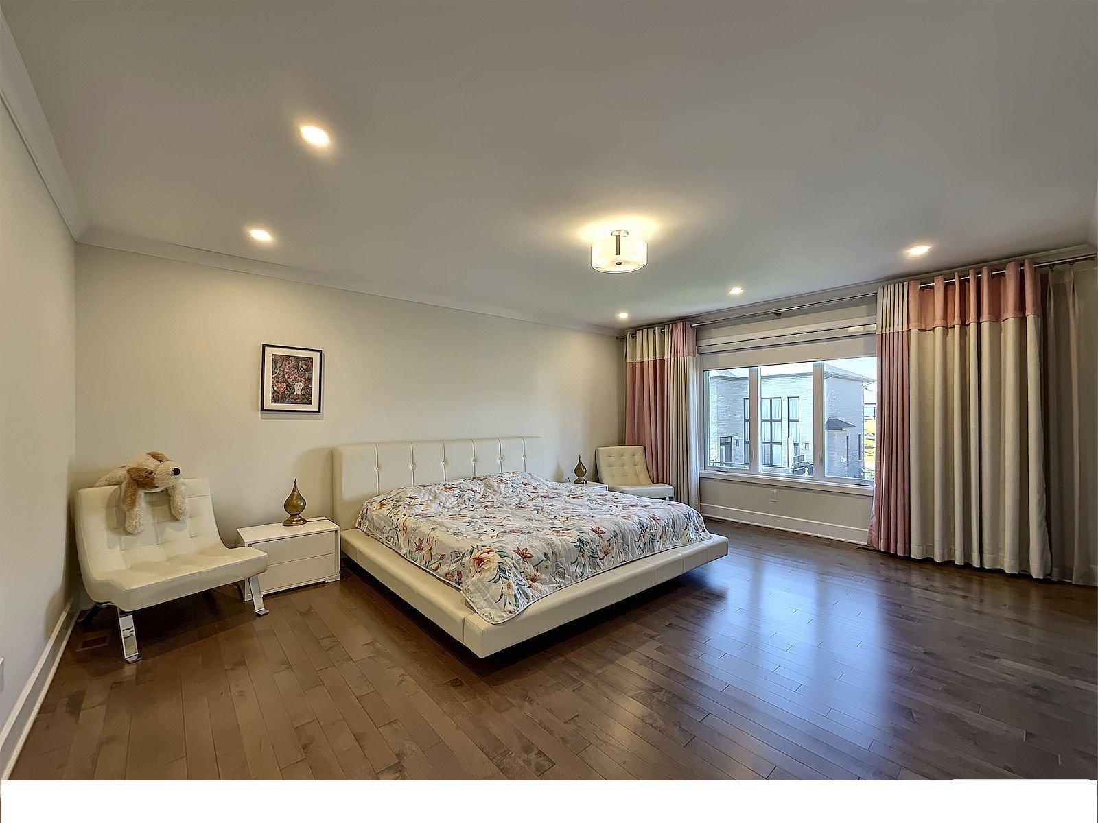 









3610


Rue de Louxor

,
Brossard,




QC
J4Y0P2

