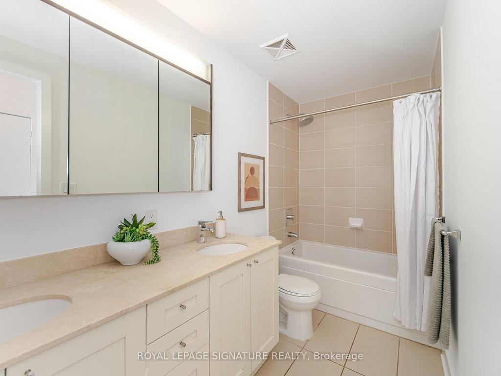 









4070


Confederation

Parkway, PH4605,
Mississauga,




ON
L5B 0E9

