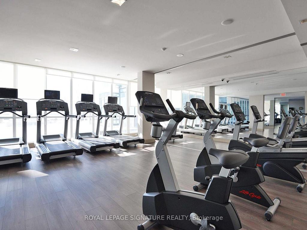 









4070


Confederation

Parkway, PH4605,
Mississauga,




ON
L5B 0E9

