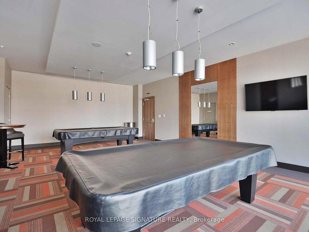 









4070


Confederation

Parkway, PH4605,
Mississauga,




ON
L5B 0E9

