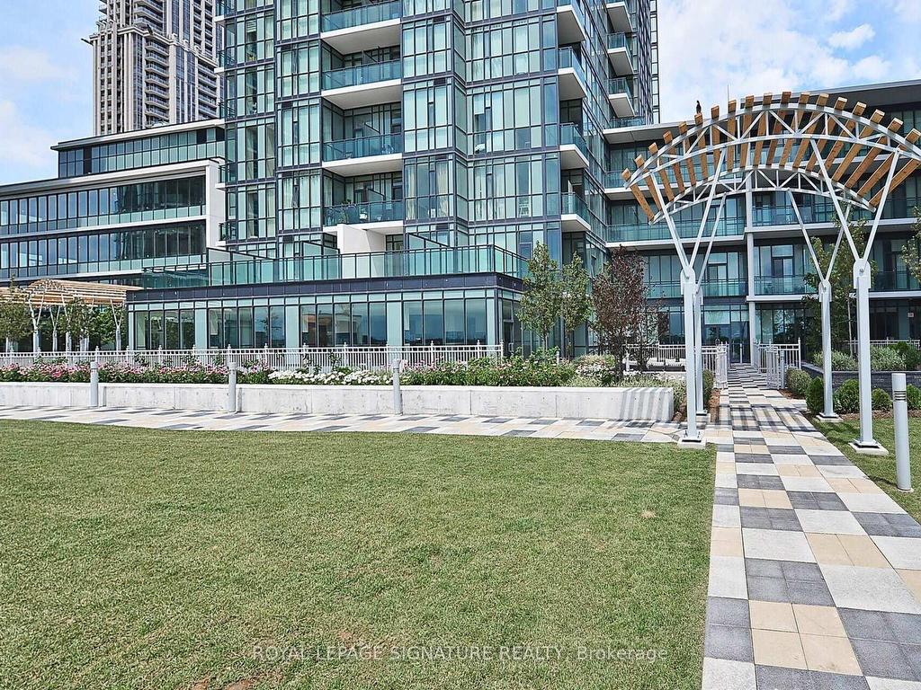 









4070


Confederation

Parkway, PH4605,
Mississauga,




ON
L5B 0E9

