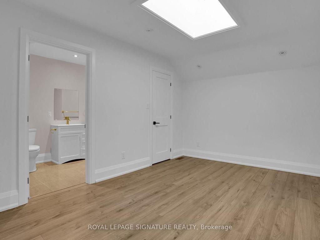 









14


Rotherham

Avenue, Upper 2 Levels,
Toronto,




ON
M6M 1L8

