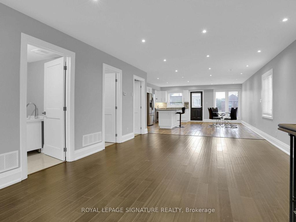 









14


Rotherham

Avenue, Upper 2 Levels,
Toronto,




ON
M6M 1L8

