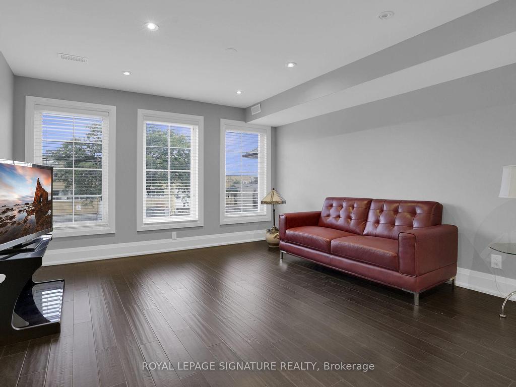 









14


Rotherham

Avenue, Upper 2 Levels,
Toronto,




ON
M6M 1L8

