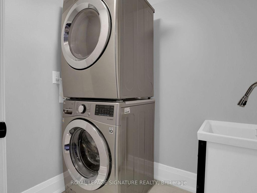 









14


Rotherham

Avenue, Upper 2 Levels,
Toronto,




ON
M6M 1L8


