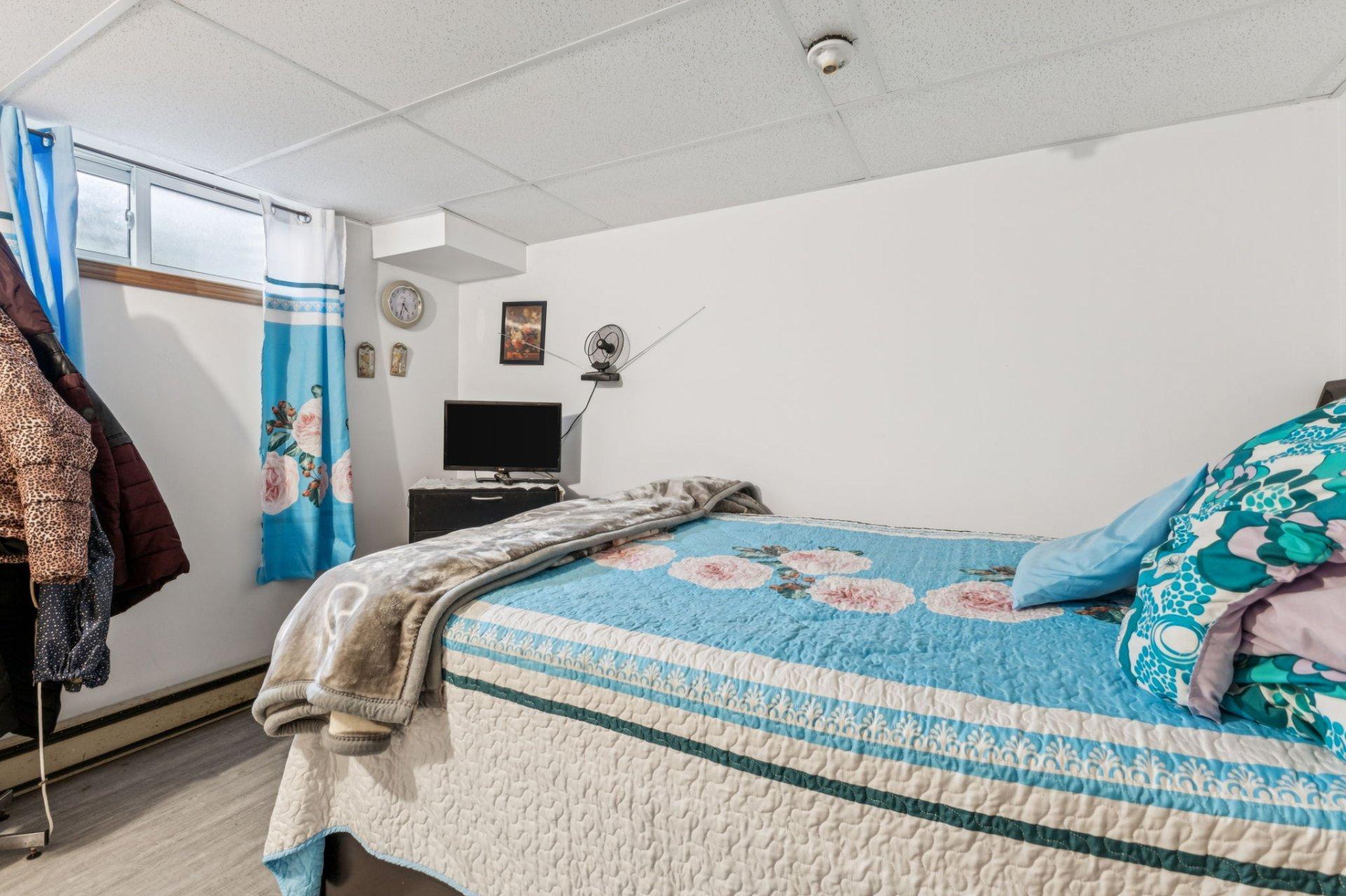 









117


Rue du Ravin-Bleu

,
Gatineau (Hull),




QC
J8Z1X7

