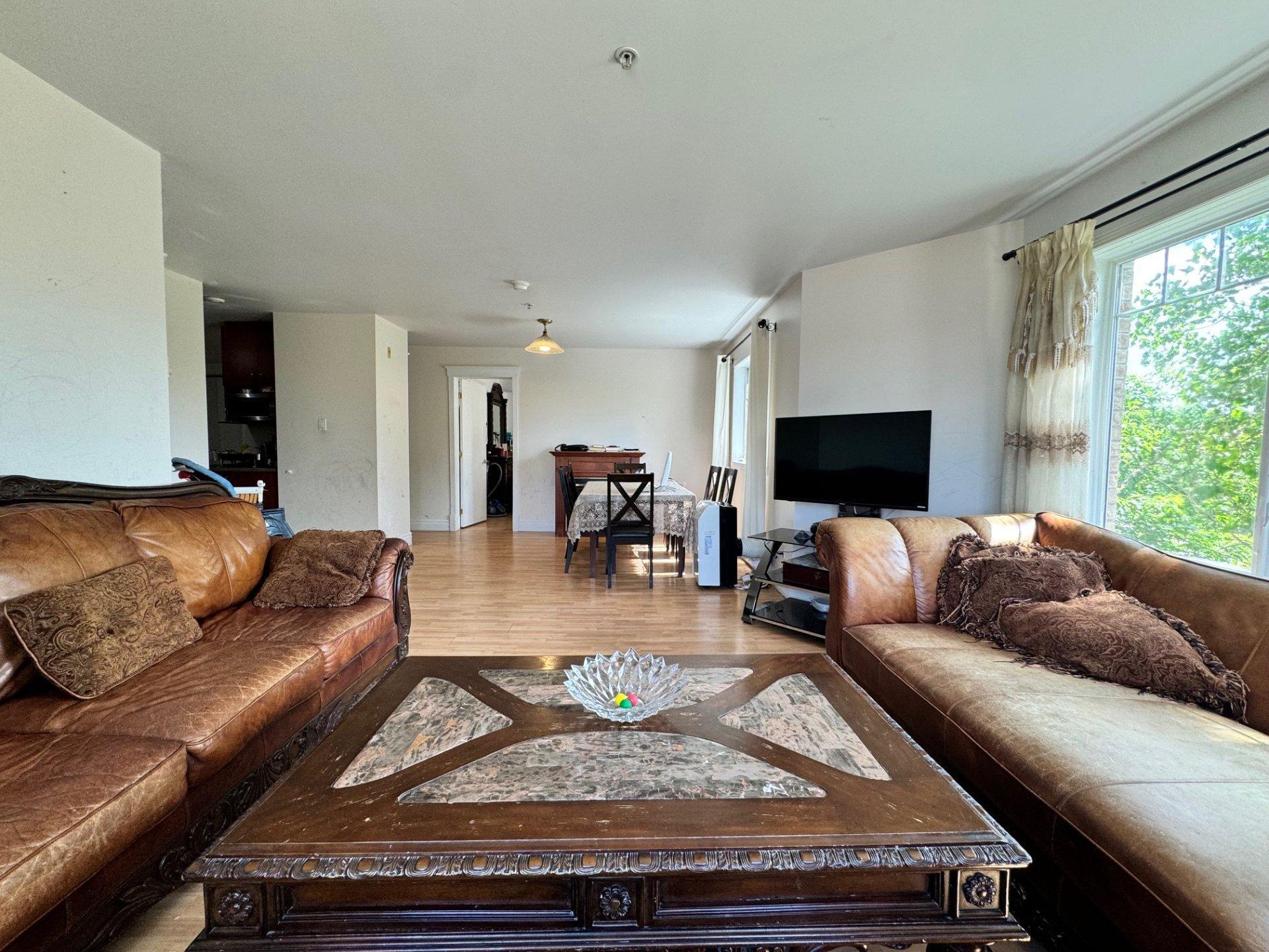 









16769


Boul. de Pierrefonds

, 203,
Montréal (Pierrefonds-Roxboro),




QC
H9H5L8

