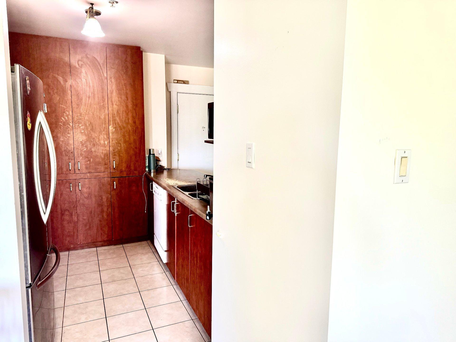 









16769


Boul. de Pierrefonds

, 203,
Montréal (Pierrefonds-Roxboro),




QC
H9H5L8

