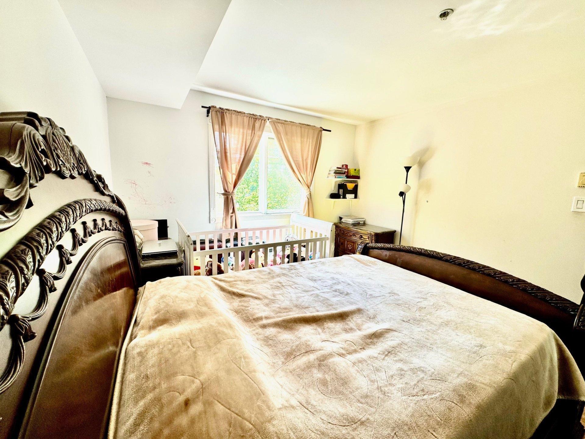 









16769


Boul. de Pierrefonds

, 203,
Montréal (Pierrefonds-Roxboro),




QC
H9H5L8

