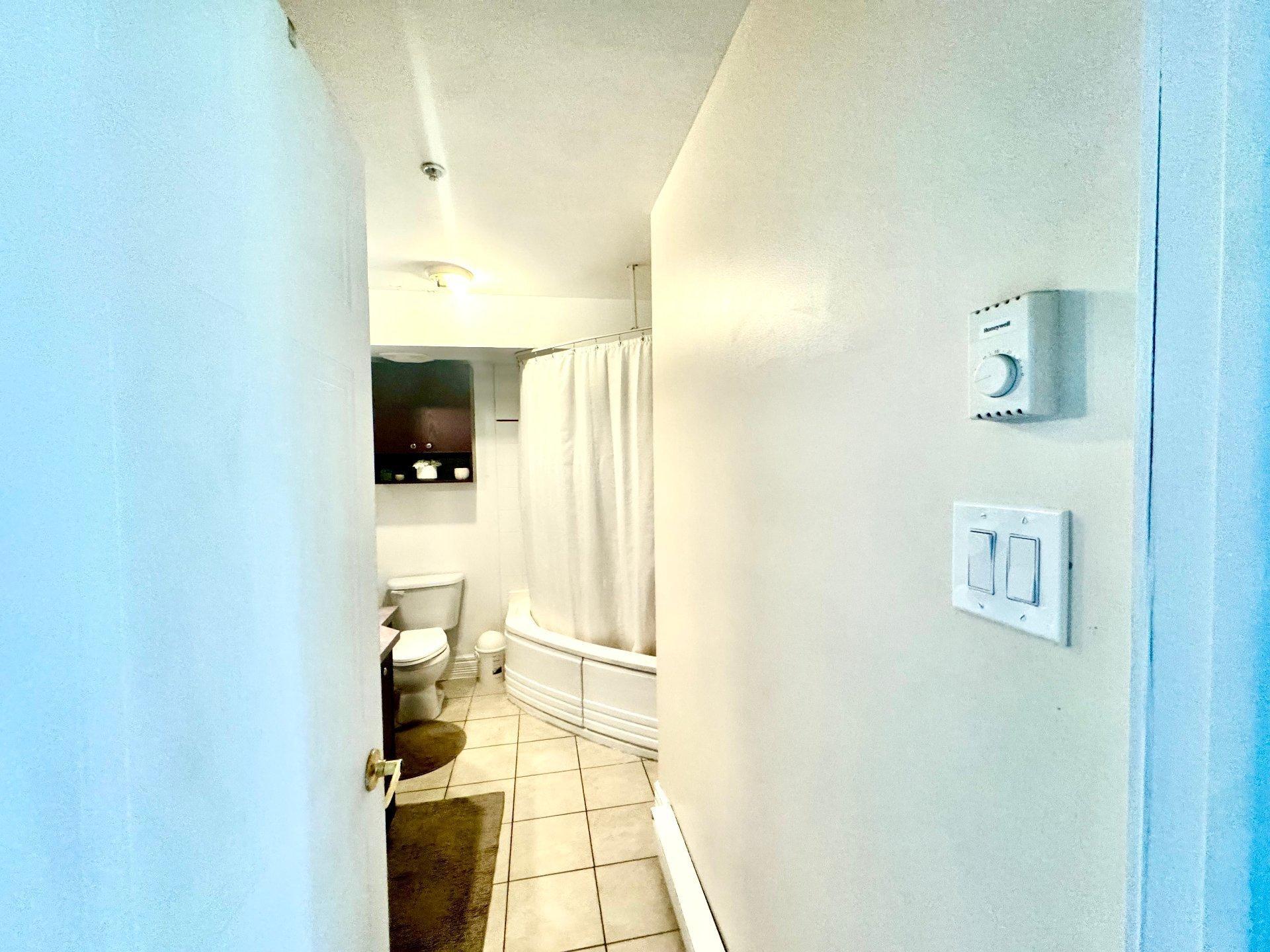 









16769


Boul. de Pierrefonds

, 203,
Montréal (Pierrefonds-Roxboro),




QC
H9H5L8

