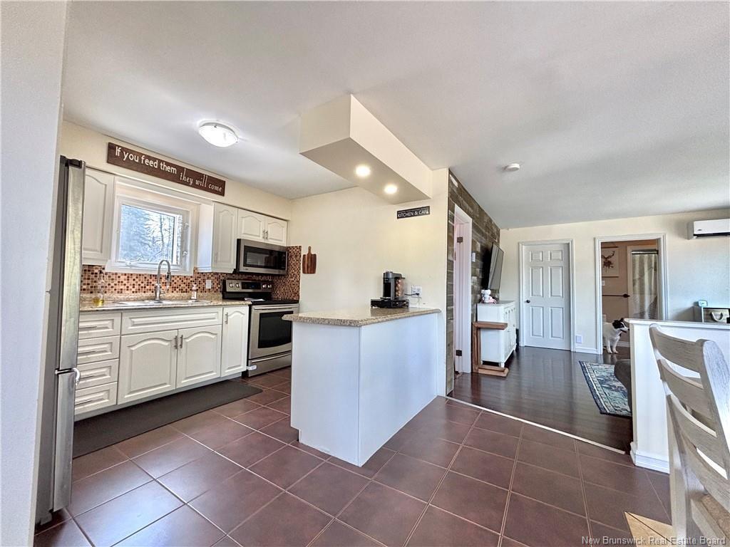 









2028


Millstream

,
Dunlop,




NB
E8K 2K3

