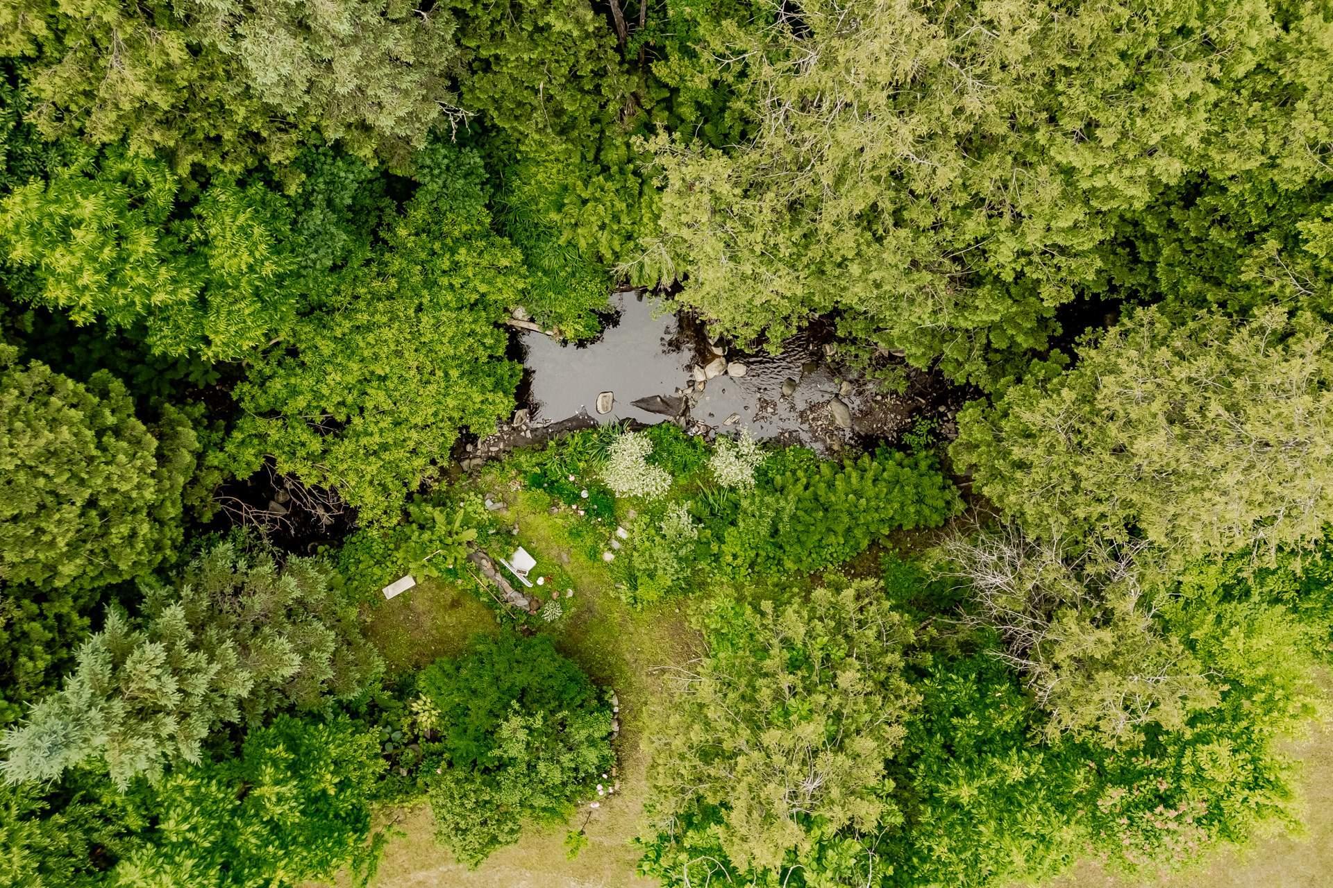 









695


Ch. de Stanstead

,
Ogden,







QC
J0B3E3

