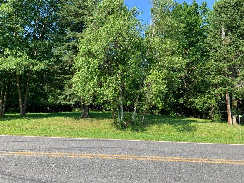 









695


Ch. de Stanstead

,
Ogden,







QC
J0B3E3

