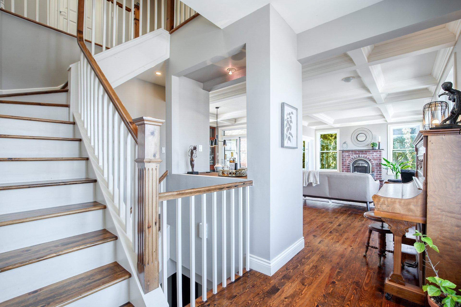 









429


Rue des Plateaux

,
Mont-Saint-Hilaire,




QC
J3H6E6

